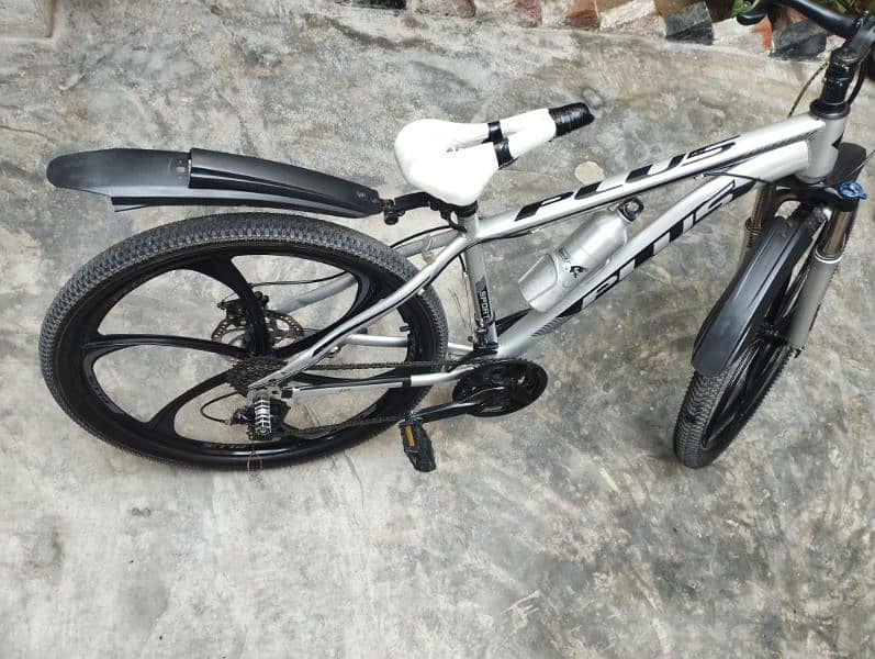 Almunium Imported Light Weight Cycle All Genuine 3