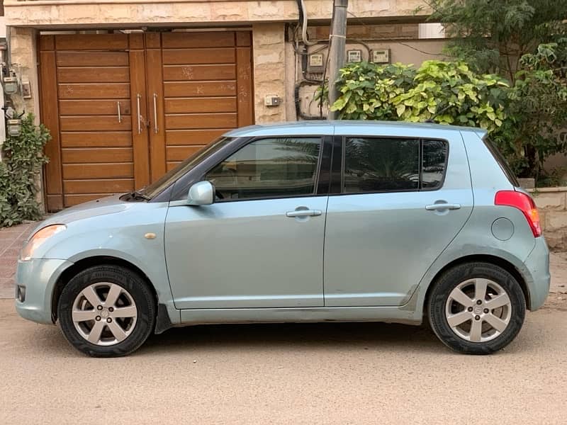 Suzuki Swift 2010 4