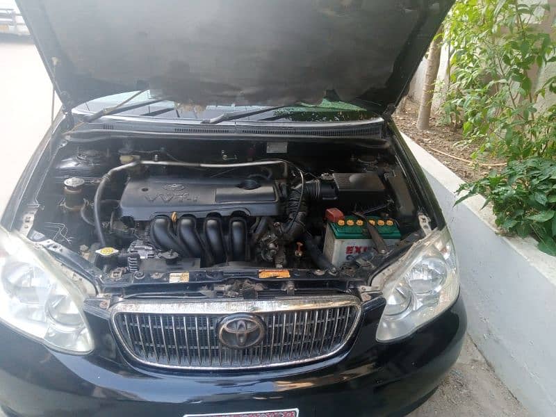 Toyota Corolla Altis 2005 6