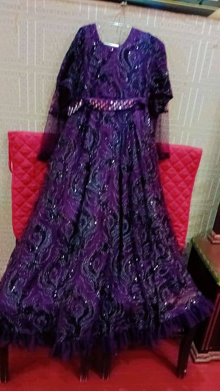 Sell dress 1