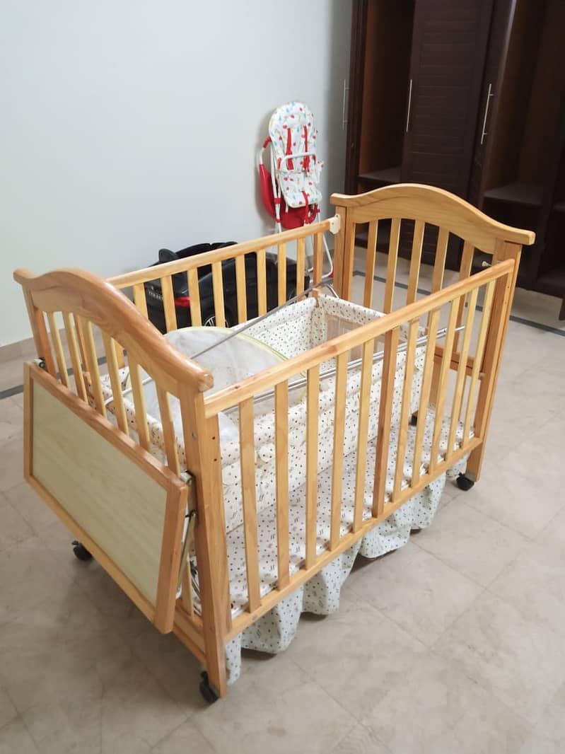 Baby Cot For Sale (Upto 5 Years) 1