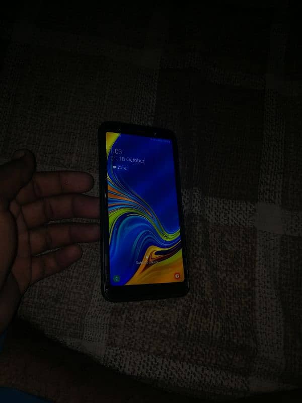 Samsung Galaxy a7 2018 4/128 1