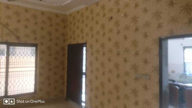 10 MARLA FULL HOUSE FOR RENT IN WAPDA TOWN 6