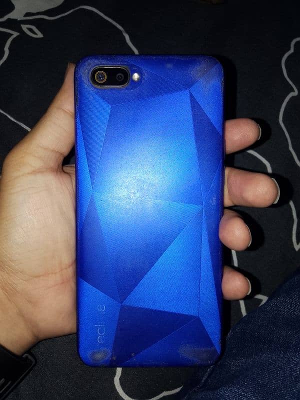 Realme C2 2/32 4