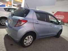 Toyota Vitz 2011 /15 urgent sale FIX PRICE