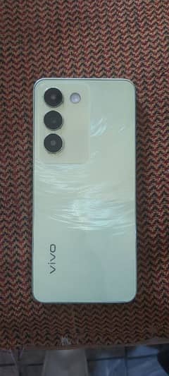 vivo y100 8+8/256gb full box 9 month worrentty