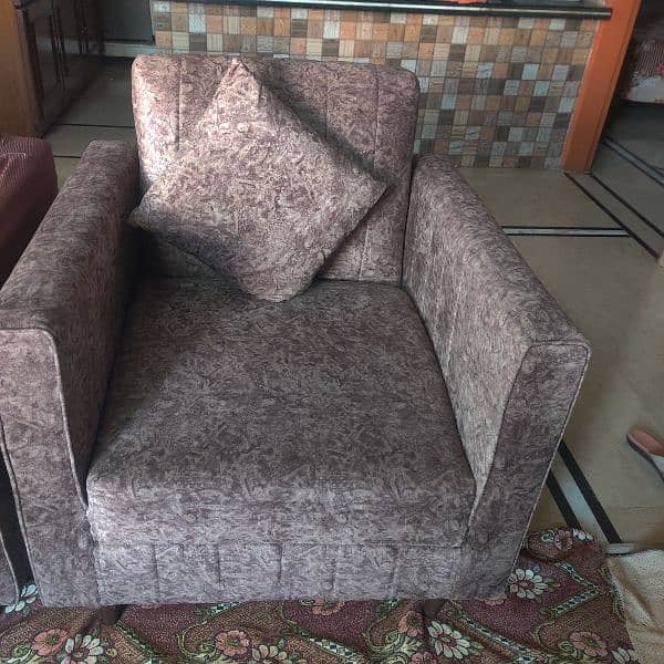 sofa set for sale in Rps 55k Turkish fabric cushions included 7