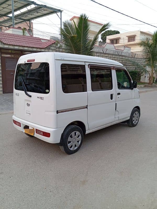 Daihatsu Hijet 2012 5