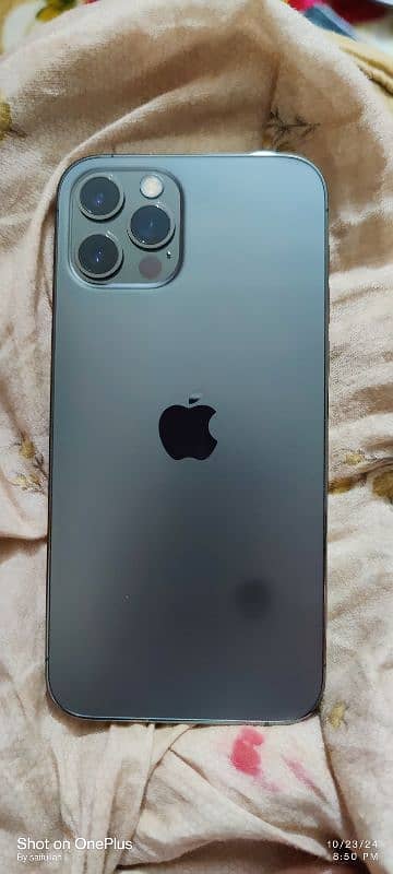 Iphone 12pro 5