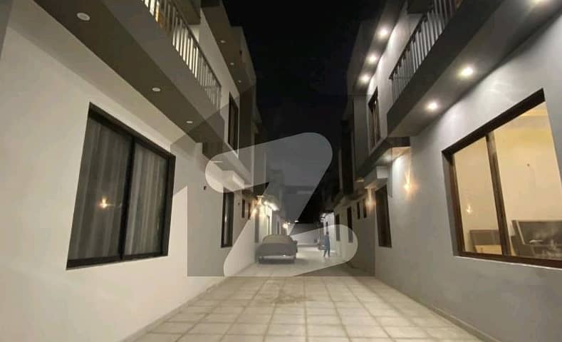 Prime Location House Of 250 Square Yards Is Available In PECHS Block 6 4