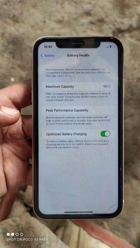 iPhone 11 64GB || 86% health 9