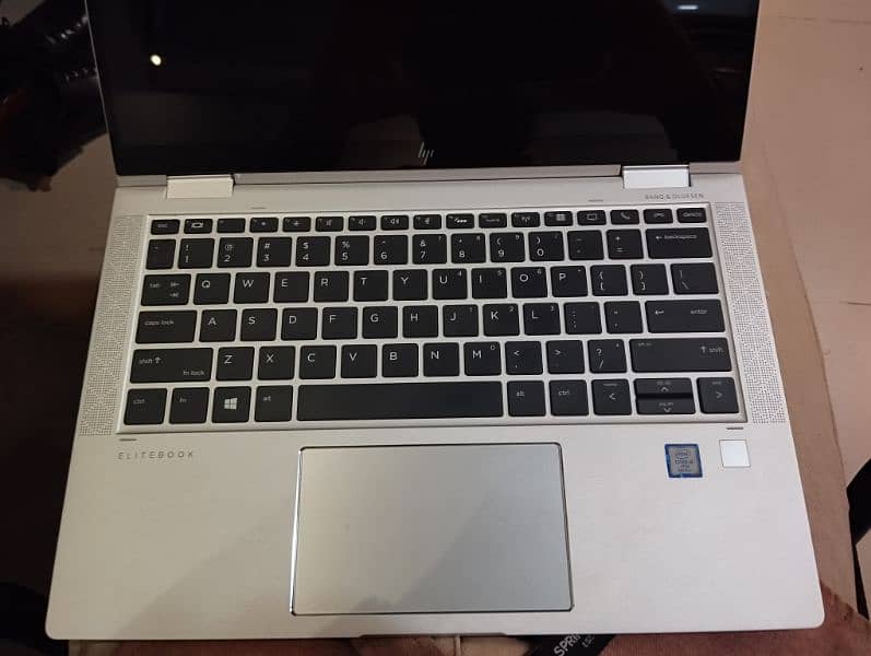 HP EliteBook i5 8Gen 360 13 inch touch 16 GB 256 GB SSD 1