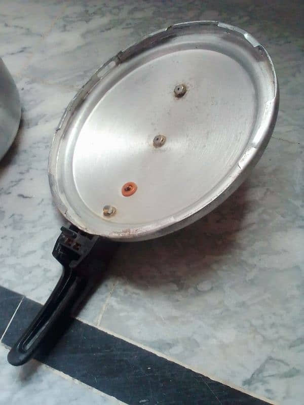 Pressure cooker in good condition 03448260140 2