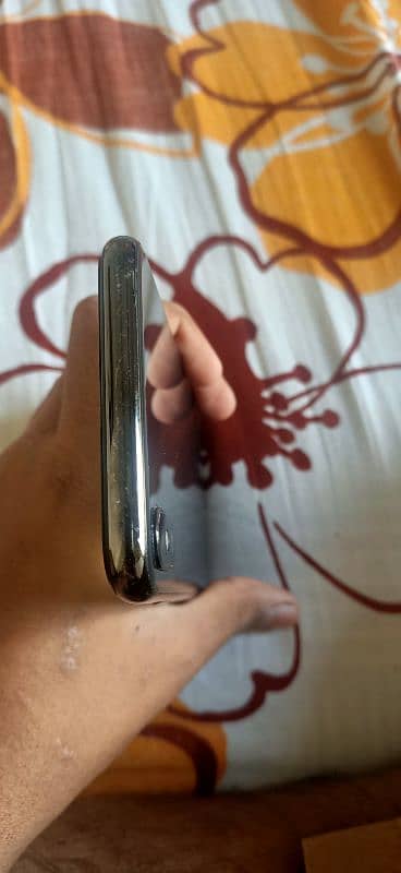 iphone x urgent sale condition 10/9 lush condition 3