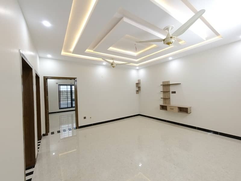 Upper Portion For Rent In G15 Size 7 Marla Near To Markaz Best Location Five Options Available 0