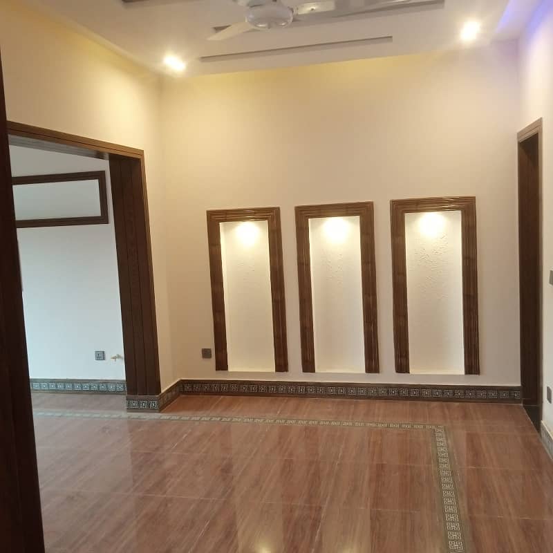 Upper Portion For Rent In G15 Size 12 Marla Near To Markaz Park Masjid Best Location Five Options Available 12