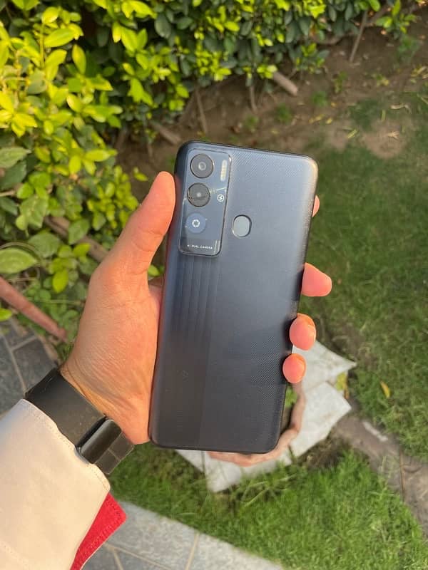 tecno pova neo 5