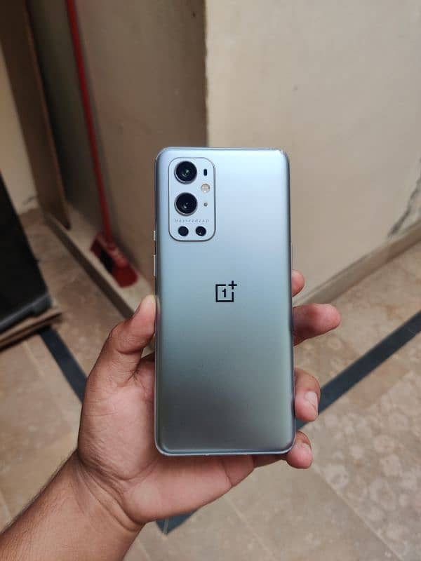 Oneplus 9 pro Water pack 12/256 8