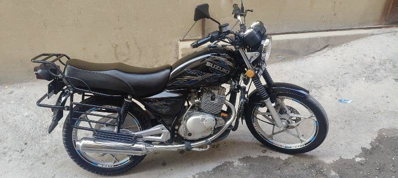 Suzuki GS 150 SE(2022) 14