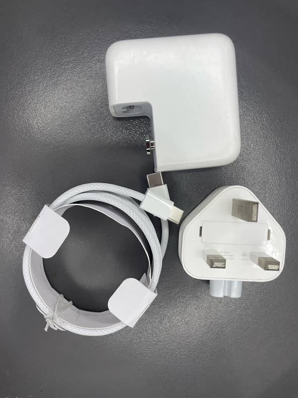 IPHONE 16 PRO MAX KA 100% ORIGINAL CHARGER HY 0