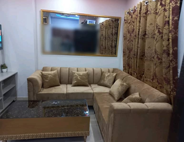 450 Square Feet Flat For rent In Lahore 4