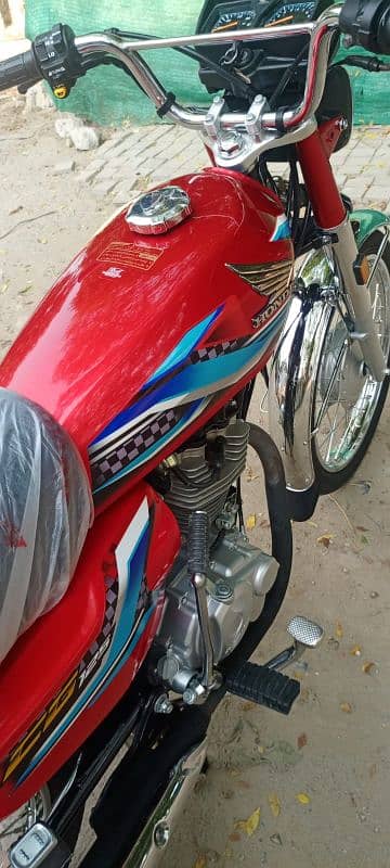 Honda 125 2024 model 12