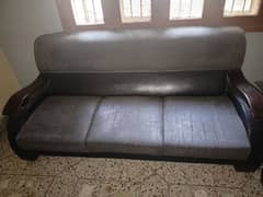 5 seater set of sofa in good condition 0