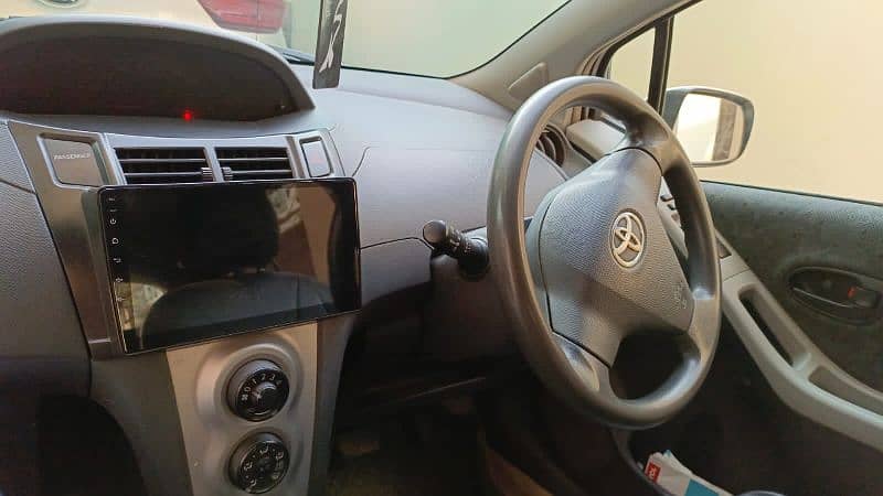 Toyota Vitz 2010 15