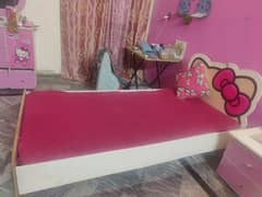 baby girl bed