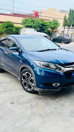 Honda Vezel 2014 Z sensing 2015 Registered