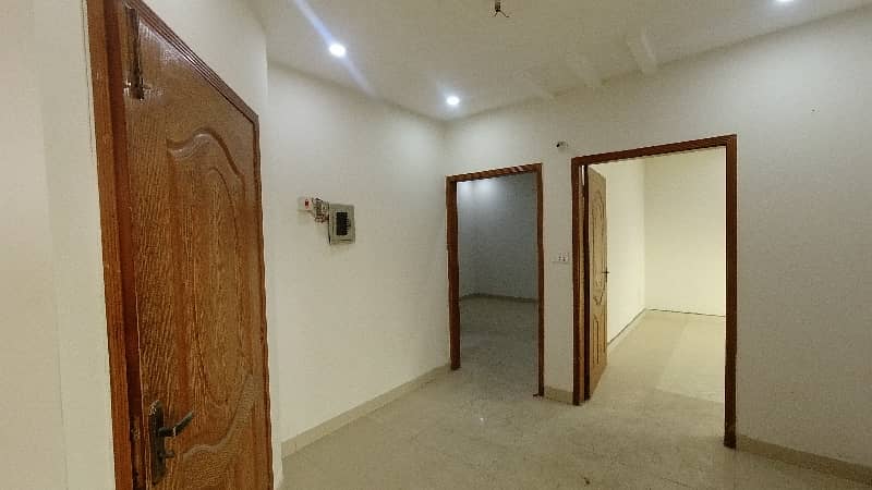 600 Sq. Ft Building For Sale In Lahore 8