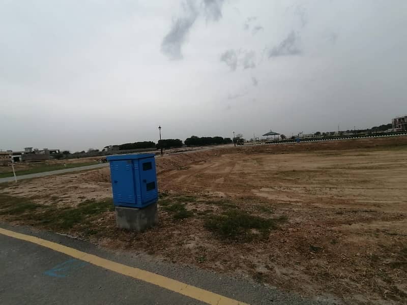 5 Marla Residential Plot For sale In Etihad Town Phase 1 3