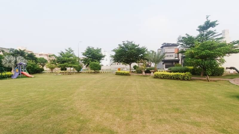 10 Marla On Ground Plot For Sale - In Etihad Town Phase 1 10