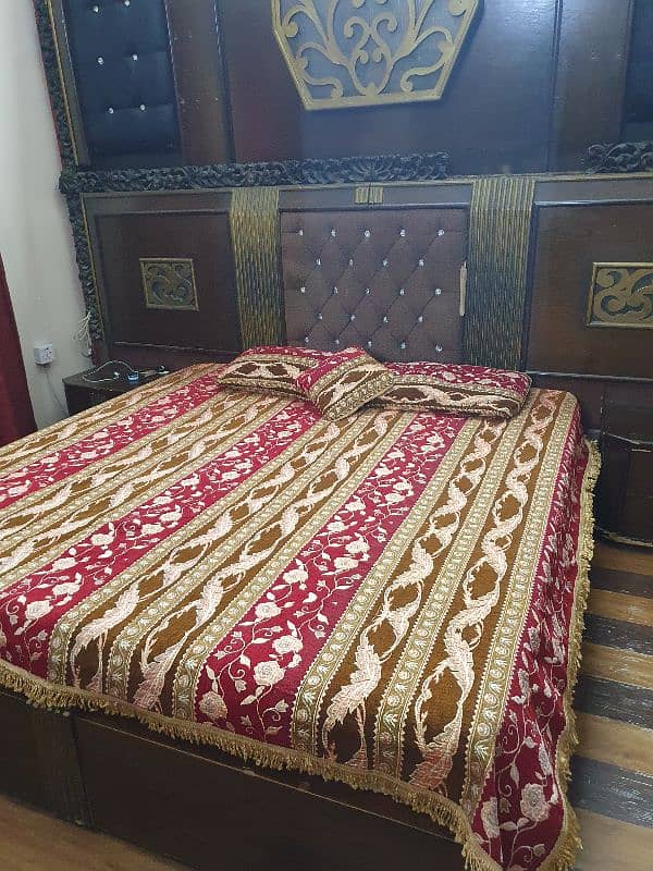 KING SIZE BED AND DRESSING 1