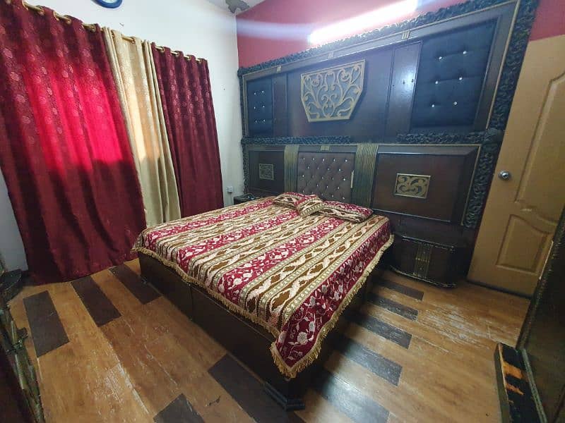 KING SIZE BED AND DRESSING 2