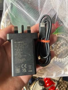 Sony xperia mark 3 ka 100% original box pulled charger hy