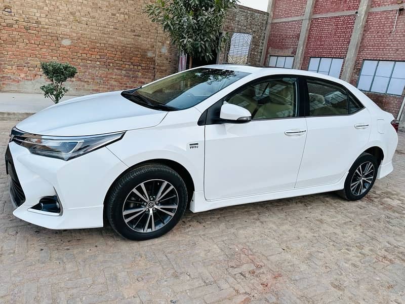 Toyota Altis Grande 2021 3