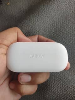 Aukey 21p earbud