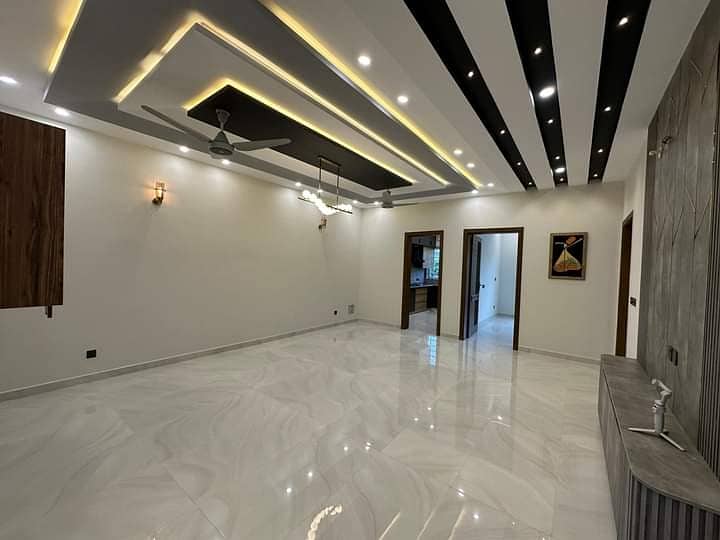 Extremely beautiful Designer house for sale on the top class location. . 1