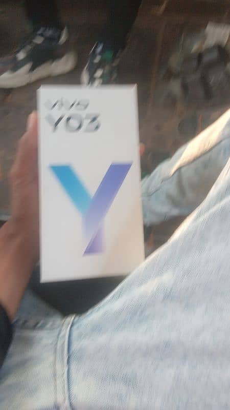 vivo y03 full box no any fult lush condition 3 munth wrnte 3