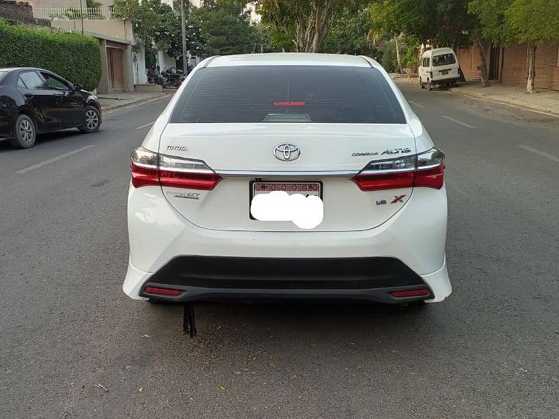 Toyota Corolla Altis 2018.2019 1