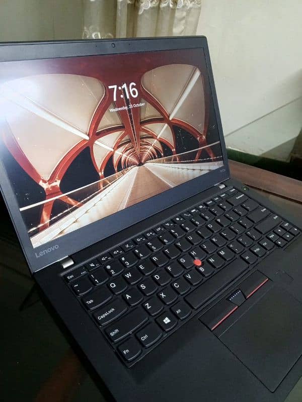 Lenovo T470s | Core i5 - 6th Gen | Dual Battery | 8GB Ram | 256GB SSD| 3