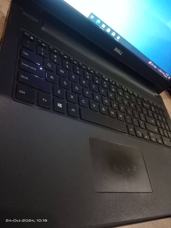 Dell Laptop i3 5th Generation 4