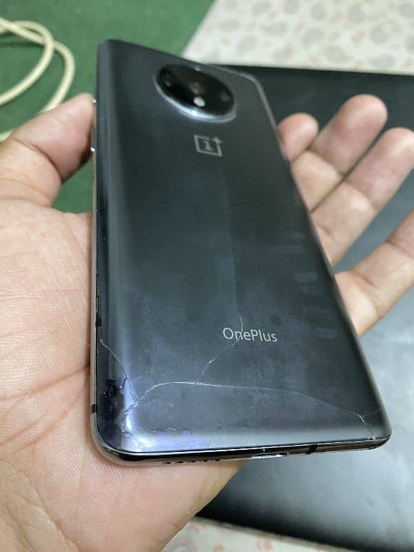 OnePlus 7T 4