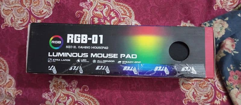 RGB Gaming Mousepad XL 1