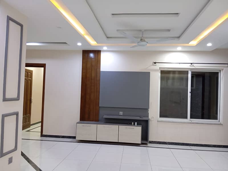 12 Marla Double Unit House Available. For Rent in G-15 Islamabad. 29