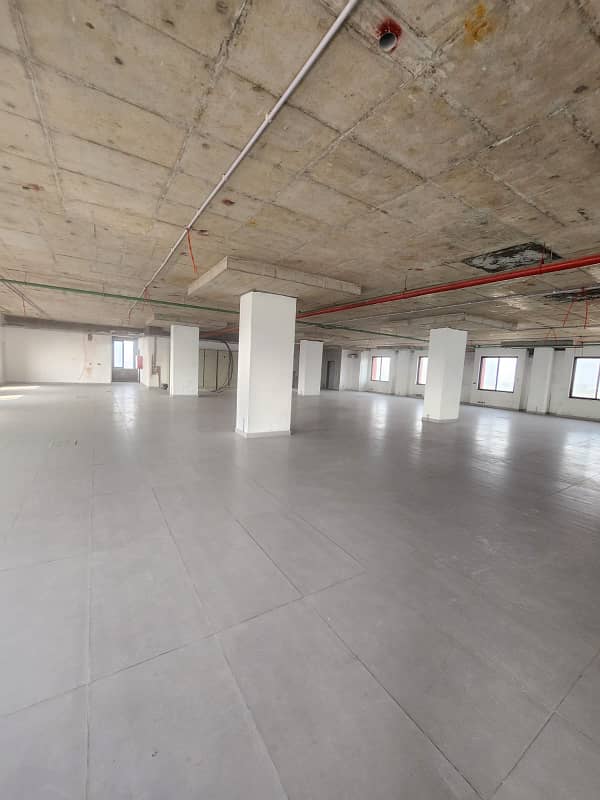 Prime Office Space For Rent In Gulberg, Lahore - Modern Elegance With Essential Amenities 0