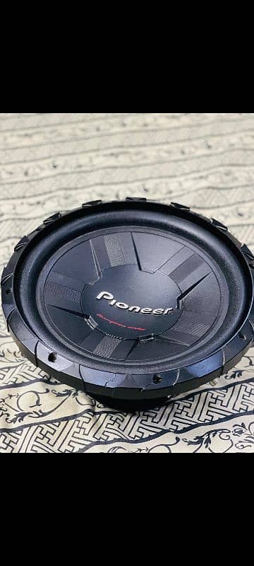 Pioneer Champion Series D4 Subwoofer w/ L Box - Dual Coil. 2