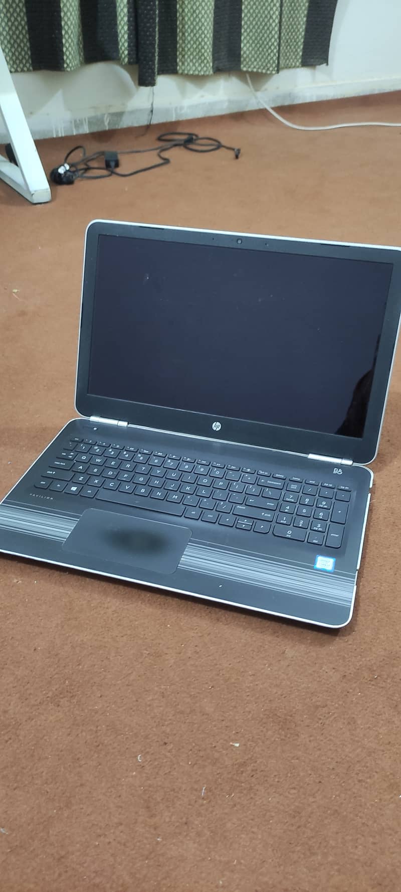 Hp i7 7th generation Laptop with 4GB dedicated graphic card 5