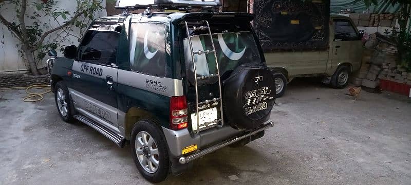 Mitsubishi Pajero Mini 2007 11